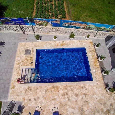 Radosic Radosic (Lecevica)