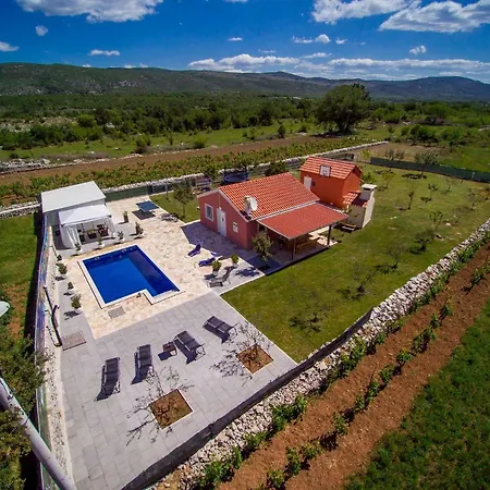 Radosic Holiday home Radosic (Lecevica)