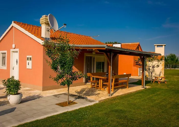 度假居 Vacation House Radosic