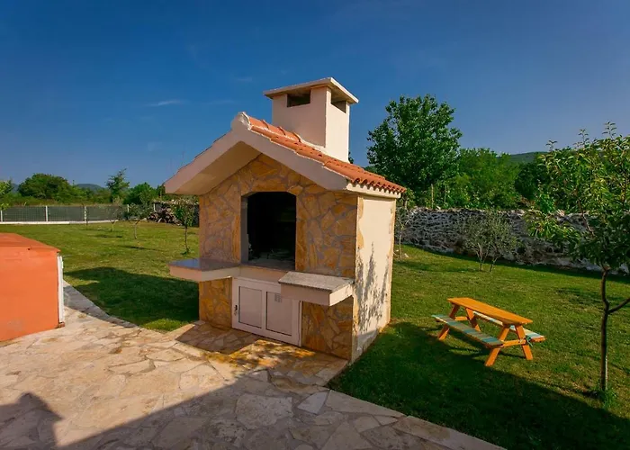 Vacation House Radosic * Radosic (Lecevica)