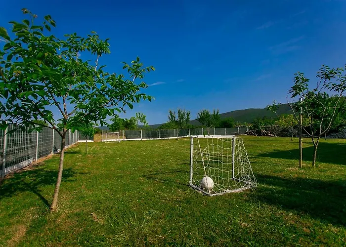 Vacation House Radosic *